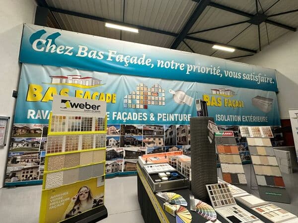 Showroom-Bas-facade-Andrezieux-3