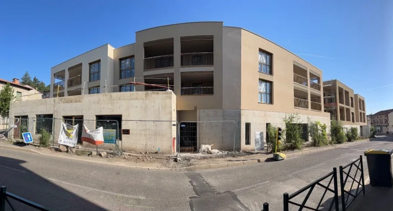 Ravalement facade batiment neuf Saint-Jean-Bonnefonds Bas Facade