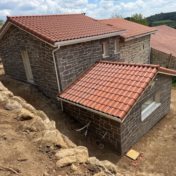 facade finition imitation pierre