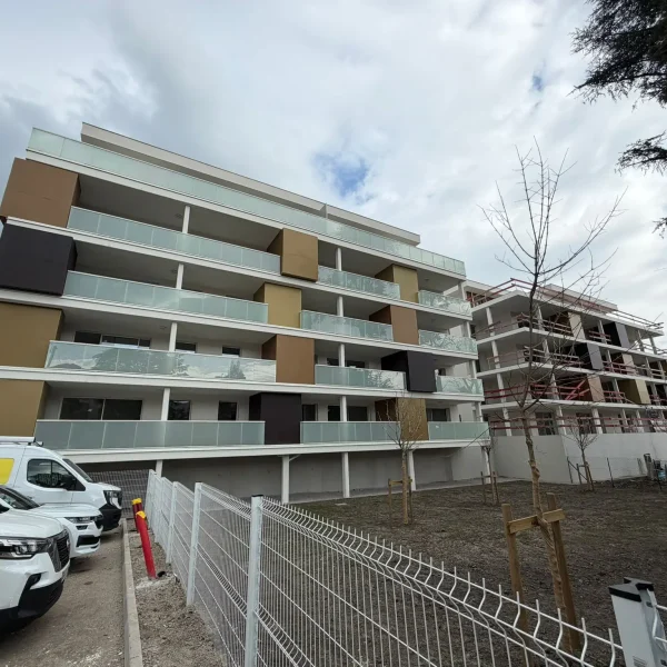 ravalement immeuble par bas facade