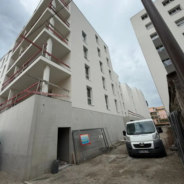 ravalement immeuble par bas facade