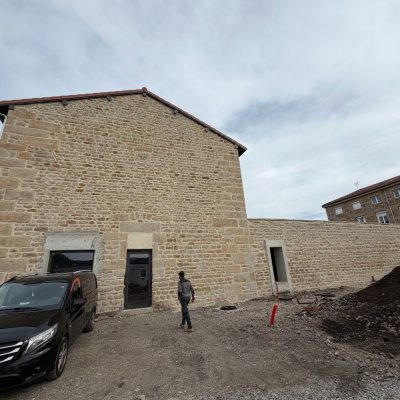 Chantier joint de pierre &mdash; r&eacute;novation et ravalement de fa&ccedil;ade en pierre par Bas Fa&ccedil;ade